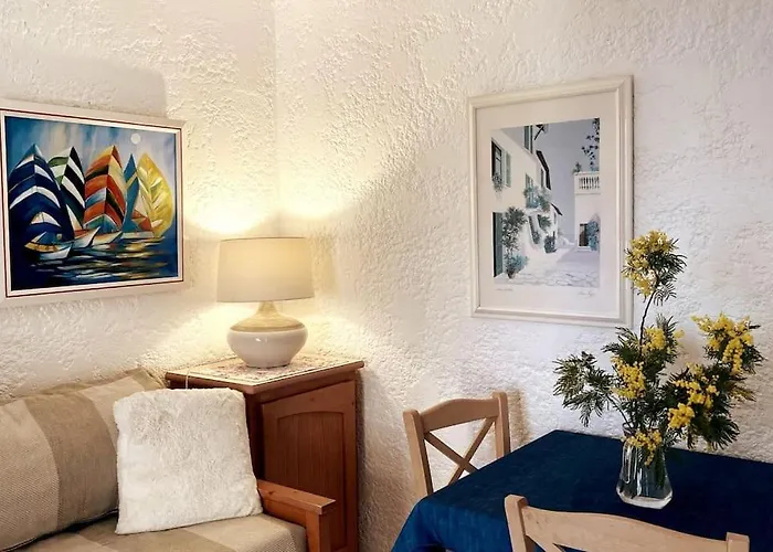 St Raphaël Piscine Wifi, Commerces Et à Pieds Apartamento *