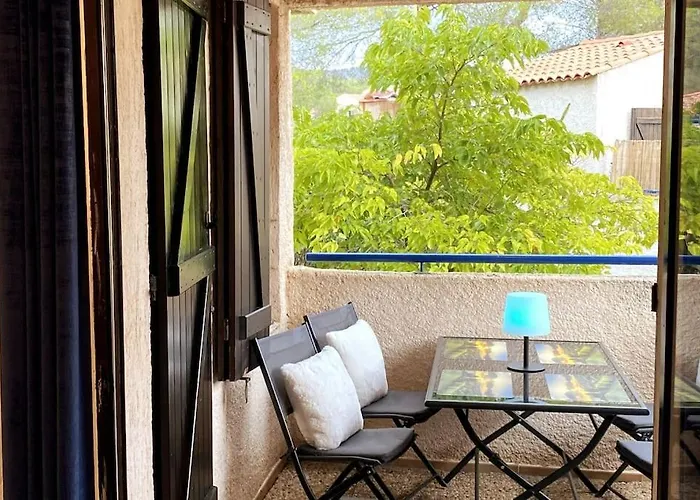 Apartamento St Raphaël Piscine Wifi, Commerces Et à Pieds *