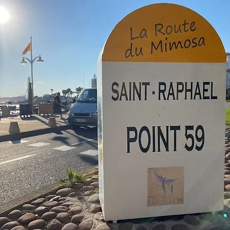 St Raphael Piscine Wifi, Commerces Et A Pieds 公寓