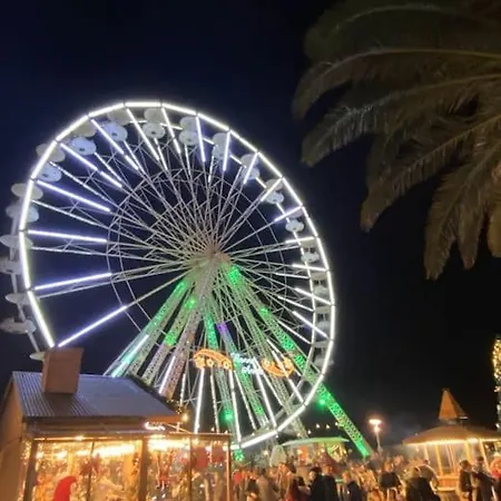 St Raphael Piscine Wifi, Commerces Et A Pieds 公寓