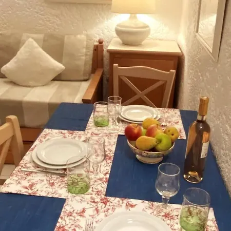 公寓 St Raphael Piscine Wifi, Commerces Et A Pieds *